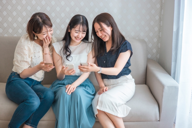 友達の家にお泊まりする大学生必見！持ち物・マナー・盛り上がる女子会アイデア