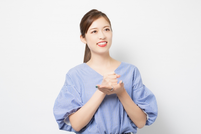 手の甲にほくろが急にできたのはスピリチュアルなサイン？右手・左手の意味を徹底解説